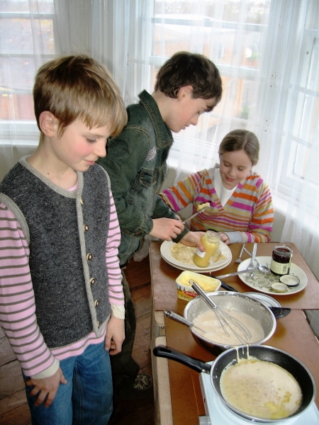 Class 4 Cookery - 2
