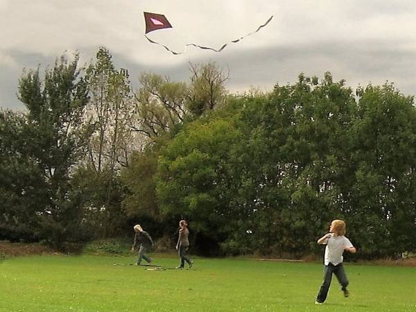 Class 6 Kitemaking Workshop - 5