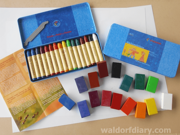 Wax Crayon Set